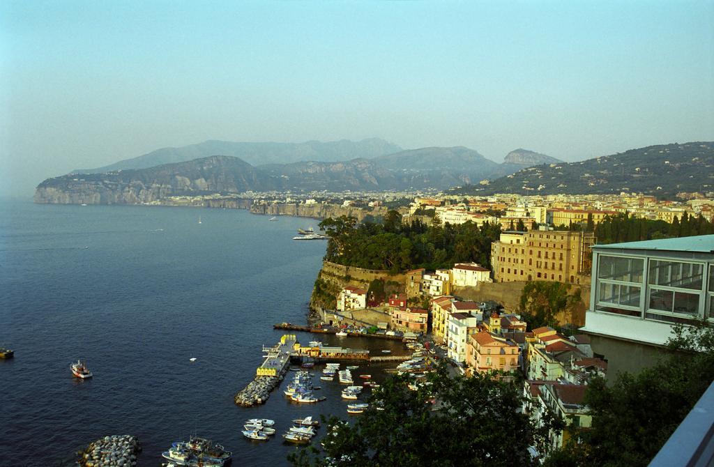 Casa Sofia Lägenhet Sorrento Rum bild
